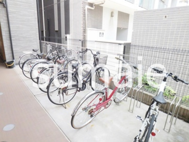 リブリ・さくらぎの駐車場