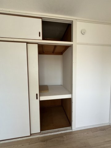 東垂水住宅２号棟の収納