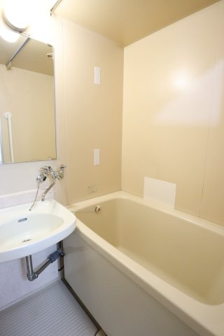 ステュディオ新御堂の浴室