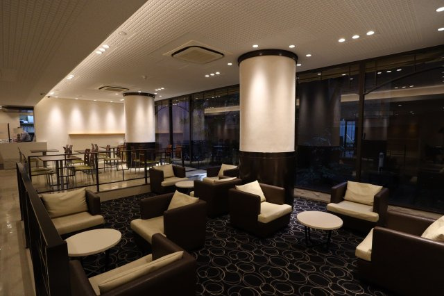 ステュディオ新御堂のロビー