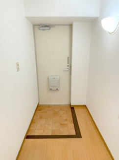 【玄関】 | エクセル中央　２０５