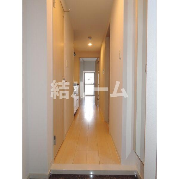 北区神谷１丁目の賃貸マンションの玄関