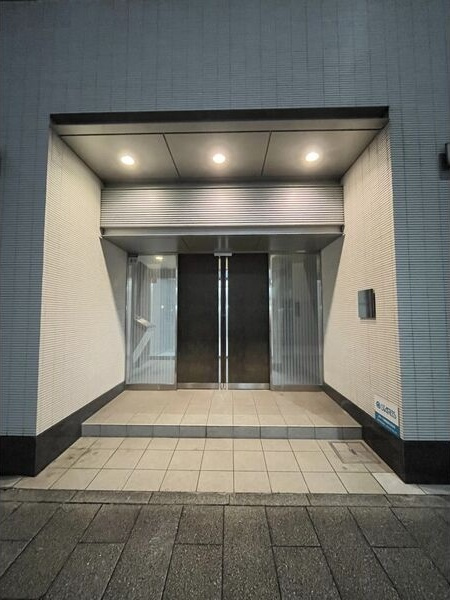 プロシード瑞穂のエントランス