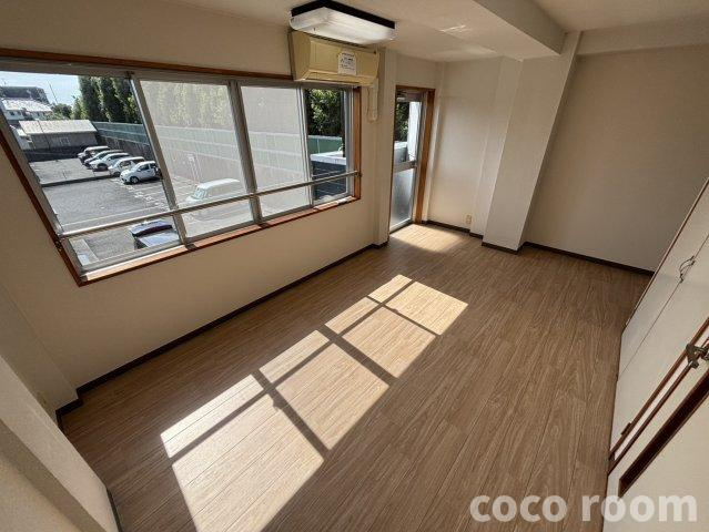 リバージュの居間・リビング