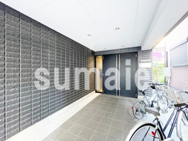 フレア大門のエントランス|綺麗なエントランスです。