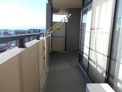 【バルコニー】 | ファミール四日市