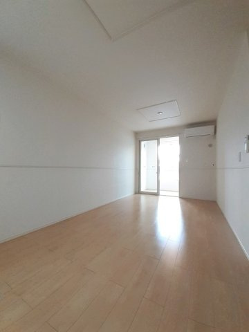 アバンツァートメゾンの居間・リビング