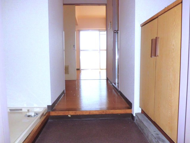 杉山マンションの玄関|＊イメージです