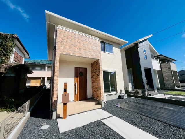 第1期の外観|4LDK＋全部屋収納付きになっております。
2025年10月撮影