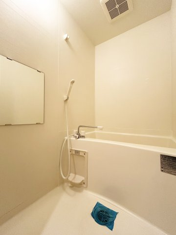 ペルカルロ白龍町の浴室