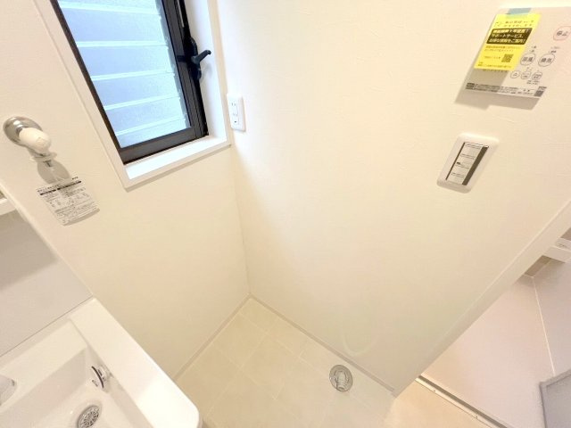 武蔵村山市大南3丁目　中古戸建　のランドリースペース