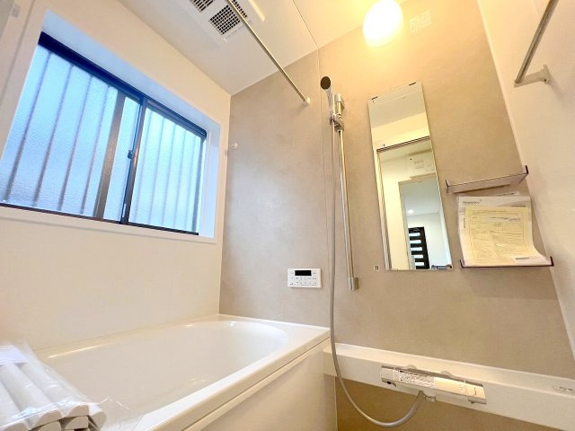 武蔵村山市大南3丁目　中古戸建　の浴室