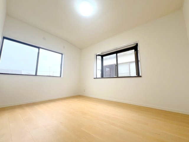 武蔵村山市大南3丁目　中古戸建　の洋室