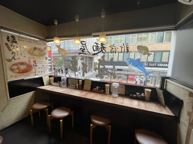 【内装】 | 吉祥寺駅1分 くまもとビル 2階 12.99坪 ラーメン店居抜き