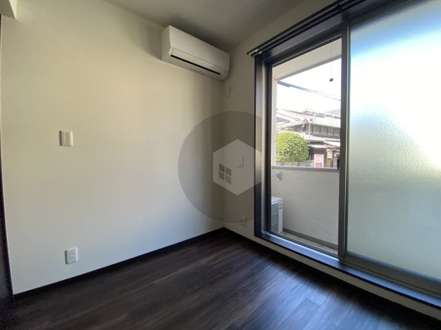 ラージヒル長瀬WESTの寝室