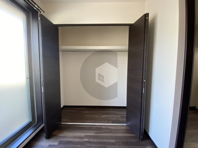 ラージヒル長瀬WESTの収納