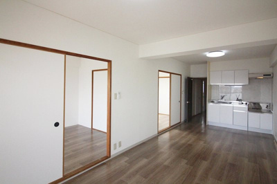 【居間・リビング】 | メゾン興国