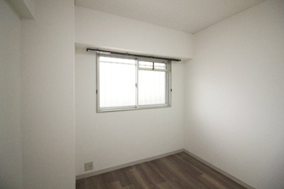 【洋室】 | メゾン興国