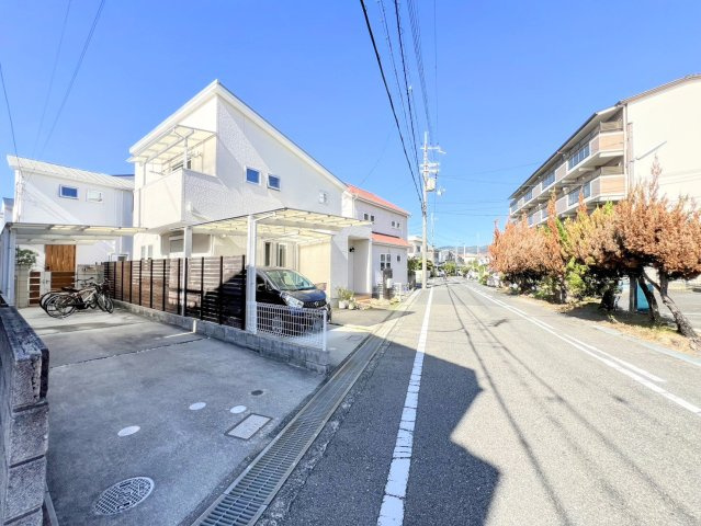 荻野4丁目の前面道路含む現地写真|前面道路