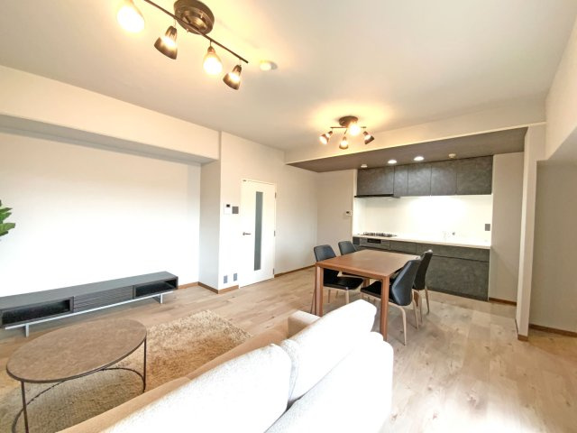 朝日プラザ西舞子の居間・リビング|リビングダイニング