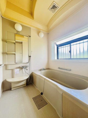 高崎市神戸町の浴室|1日の疲れも癒されるユニットバス♪