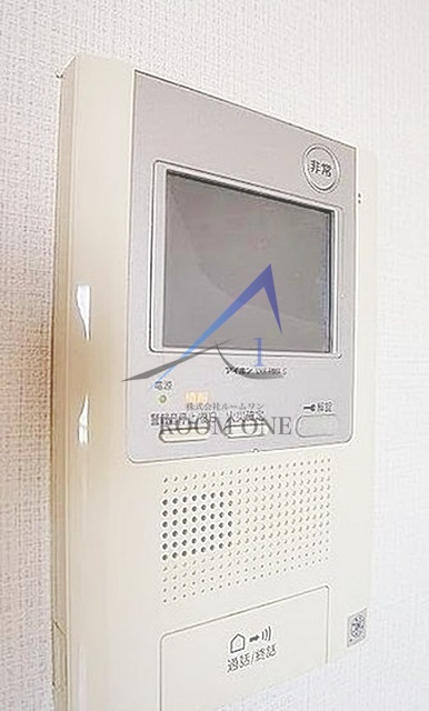 リクレイシア西横浜のセキュリティ|モニター付きインターホンです。