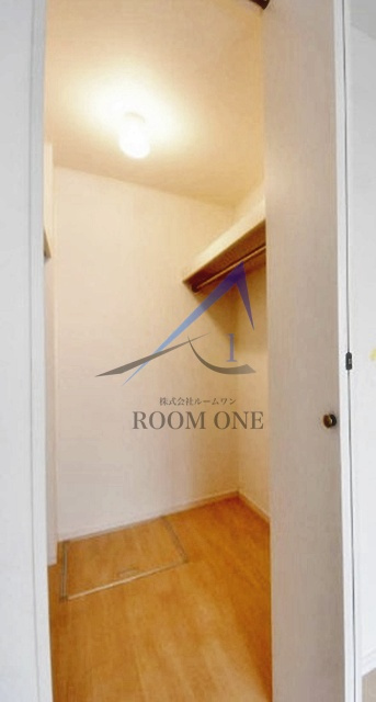 サニーヒルズ　Ⅱの収納|ウォークインクローゼットです。