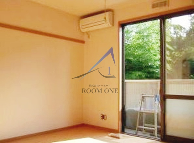 エルメゾン　ユウの居間・リビング|洋室のお部屋です。