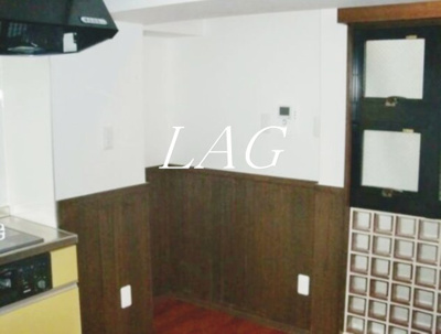 【居間・リビング】 | ロワール清川 | 洋室のお部屋です。