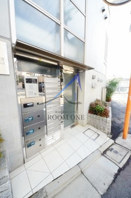 ヴェリテ東松原のエントランス|エントランスです。