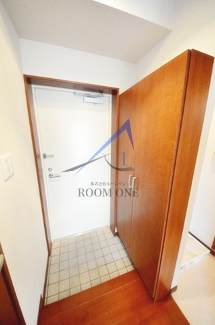 ヴェリテ東松原の玄関|玄関です。