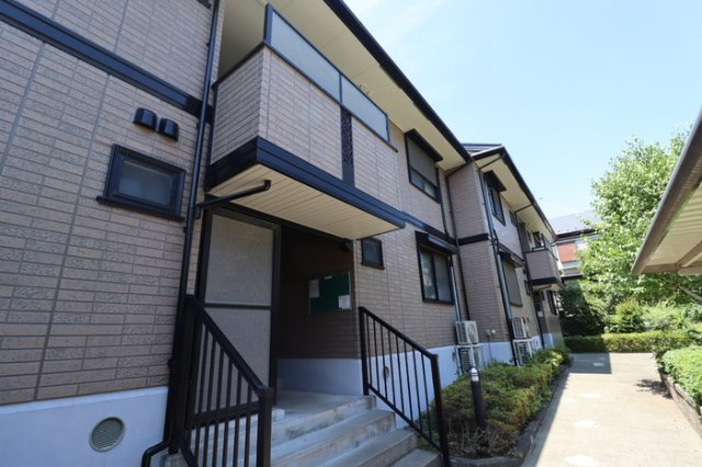 ビルケ・コリーヌ井の頭の外観