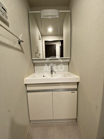 サムティ京橋Clearの独立洗面台|サムティ京橋Ｃｌｅａｒ　独立洗面台