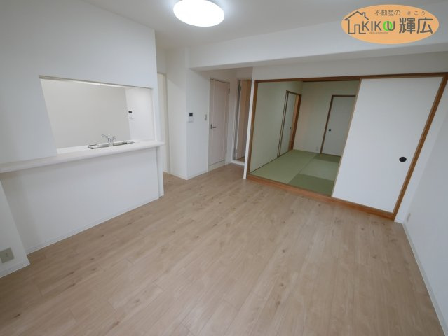 【居間・リビング】 | ライオンズマンション明石二見　6階