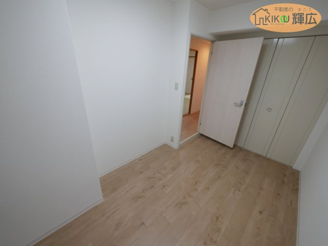 【洋室】 | ライオンズマンション明石二見　6階