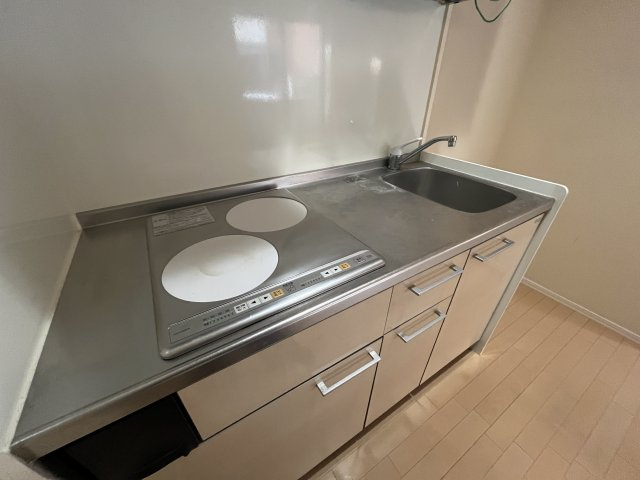 【キッチン】 | ウィステリア | ※別部屋参考写真