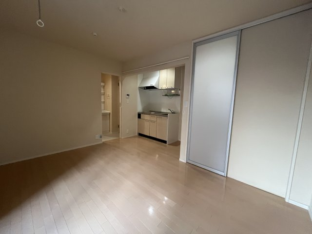 【居間・リビング】 | ウィステリア | ※別部屋参考写真