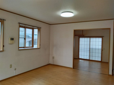 【キッチン】 | 岡谷市長地小萩1丁目 中古住宅⑤ | LDK