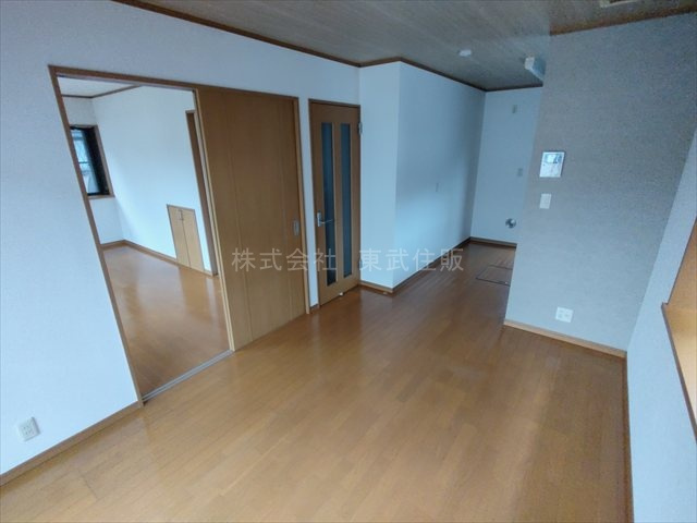 【居間・リビング】の画像
