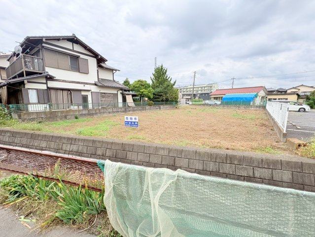 狭山市鵜ノ木　建築条件なし売地　「入間市駅」徒歩15分　敷地140坪　【入間川小学区】の外観