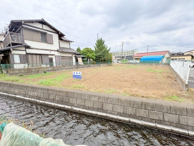 狭山市鵜ノ木　建築条件なし売地　「入間市駅」徒歩15分　敷地140坪　【入間川小学区】の外観