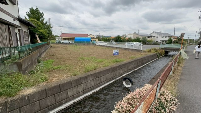 狭山市鵜ノ木　建築条件なし売地　「入間市駅」徒歩15分　敷地140坪　【入間川小学区】