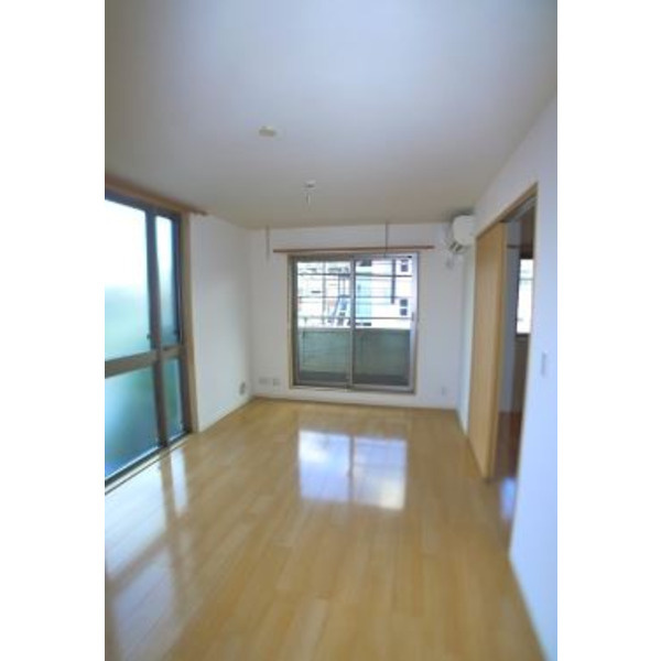 ギルウェル行徳の居間・リビング