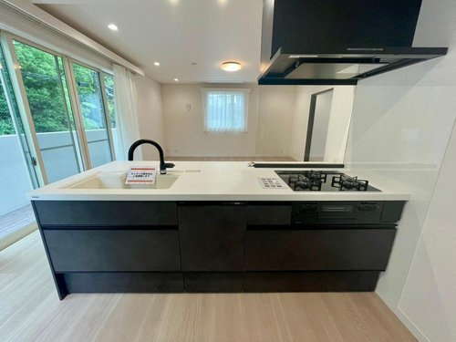 世田谷区深沢　リフォーム済中古戸建のキッチン