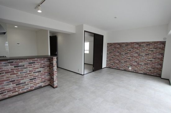 レジデンス光和Ⅱの居間・リビング|居間です