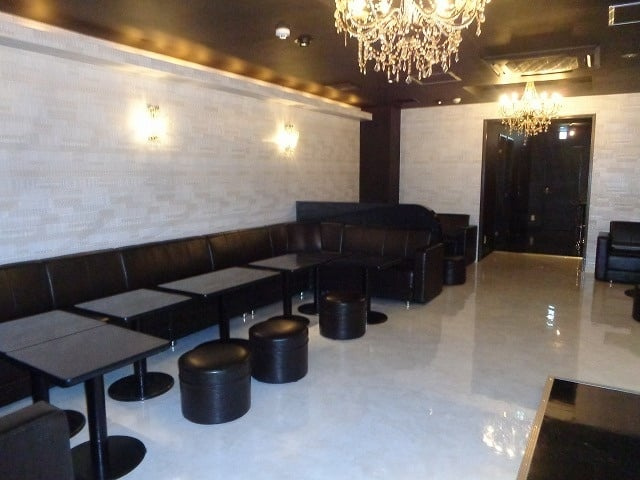 シャイン栄ビルのロビー