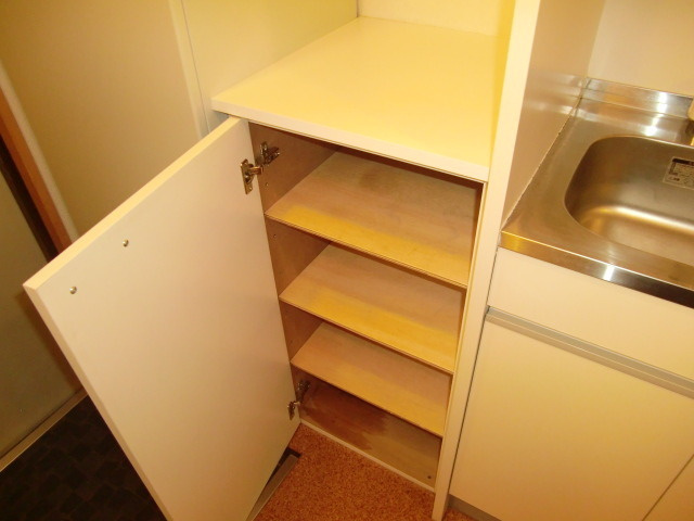 グラーツィア東灘の玄関|下駄箱