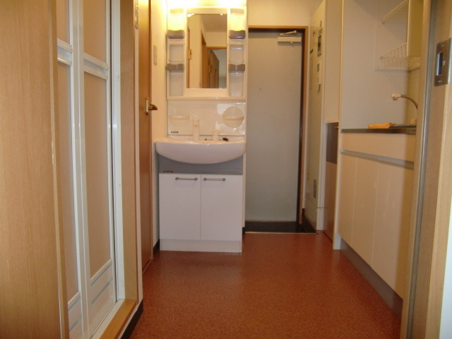 グラーツィア東灘の居間・リビング