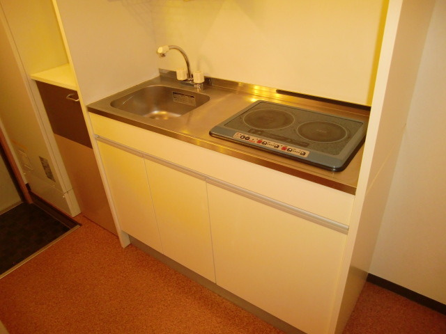 グラーツィア東灘のキッチン