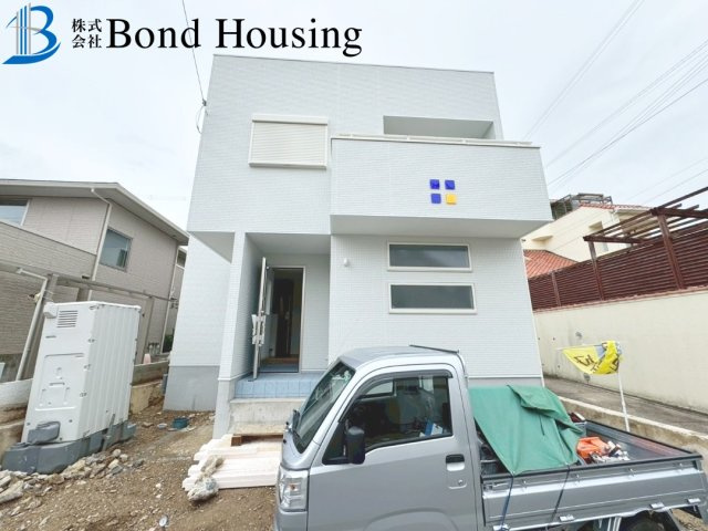 「LDKは広々約18帖」「南向きバルコニー」　塩屋町6丁目のその他